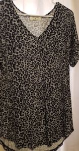 Mix and match 3 for$10 Leppard V neck shirt animal print